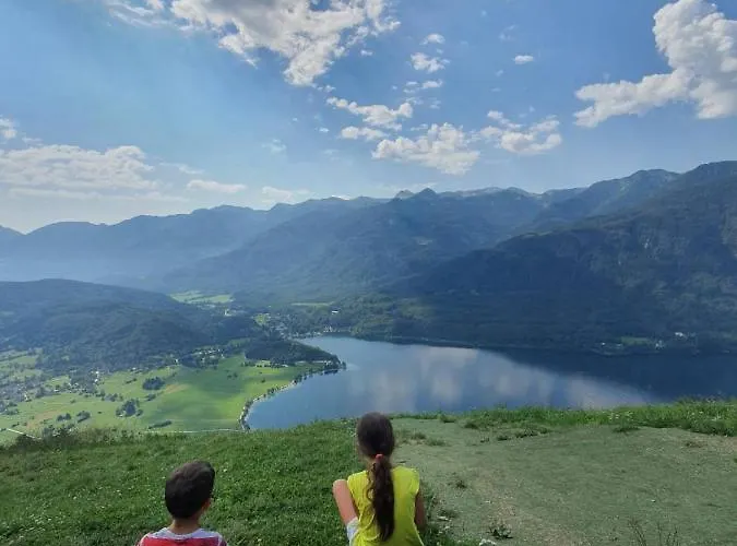 Διαμέρισμα Tijana *