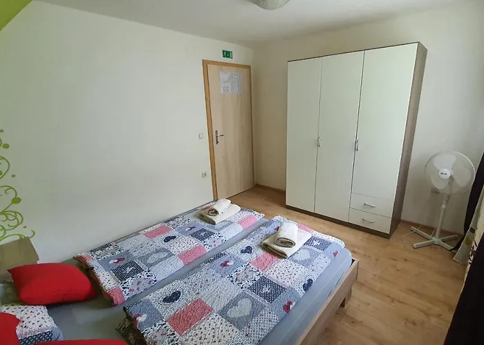 Tijana Διαμέρισμα Nomenj